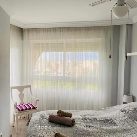 Apartment With A View Of The Sea Torrevieja