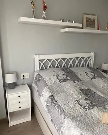 Apartmán With A View Of The Sea